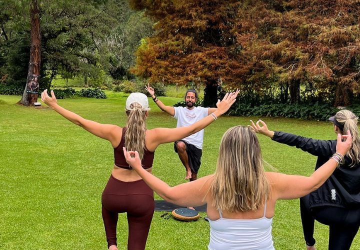 Aula Yoga - Parque Bambuí em Campos do Jordão